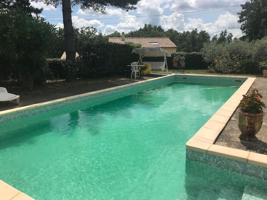 Gite Avec Piscine Au Coeur De La Vallee De La Ceze Saint-Laurent-de-Carnols Exterior foto